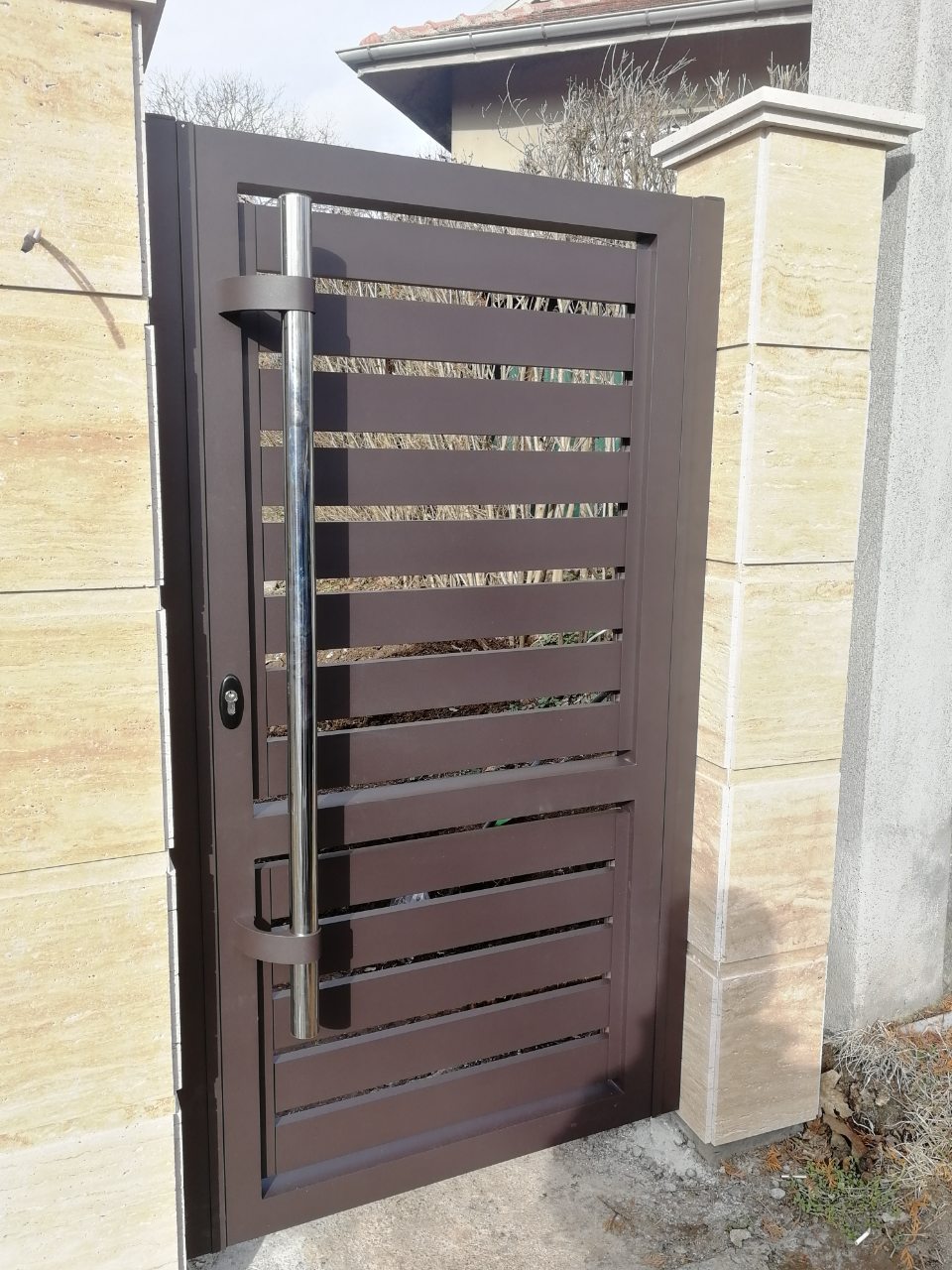ALUMINIJUMSKE OGRADE, GELENDERI I KAPIJE