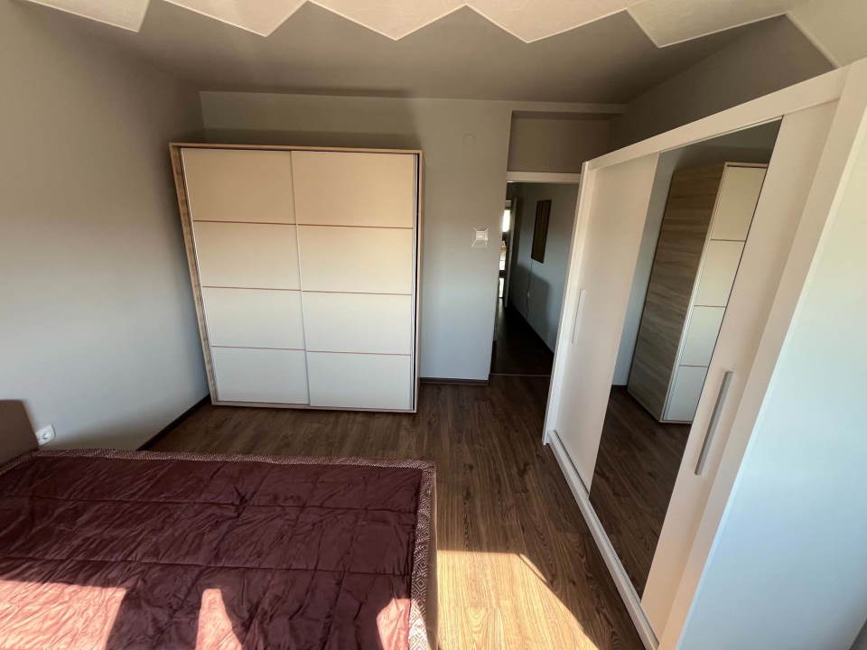 NA PRODAJU – MODERNO OPREMLJEN STAN 73 m² + terasa, BAGLJAŠ – ZRENJANIN