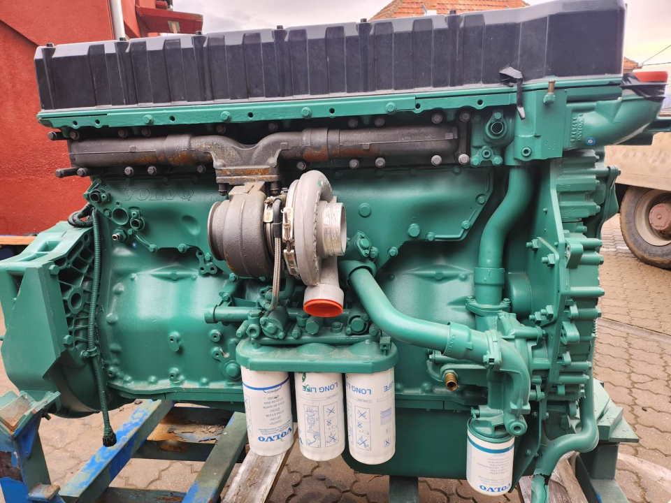 Ganc nov fabricki motor za kamion IMD