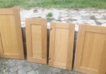 Prodajem 2000 m2 hrastovih vratanca za kuhinje